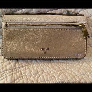 Fossil Wallet with card/zipper storage